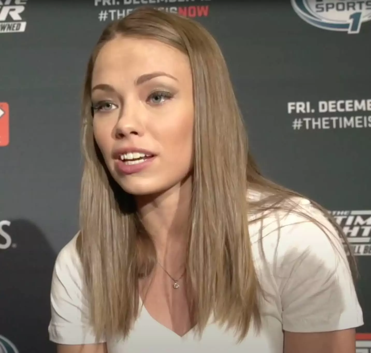Rose Namajunas with long hair
