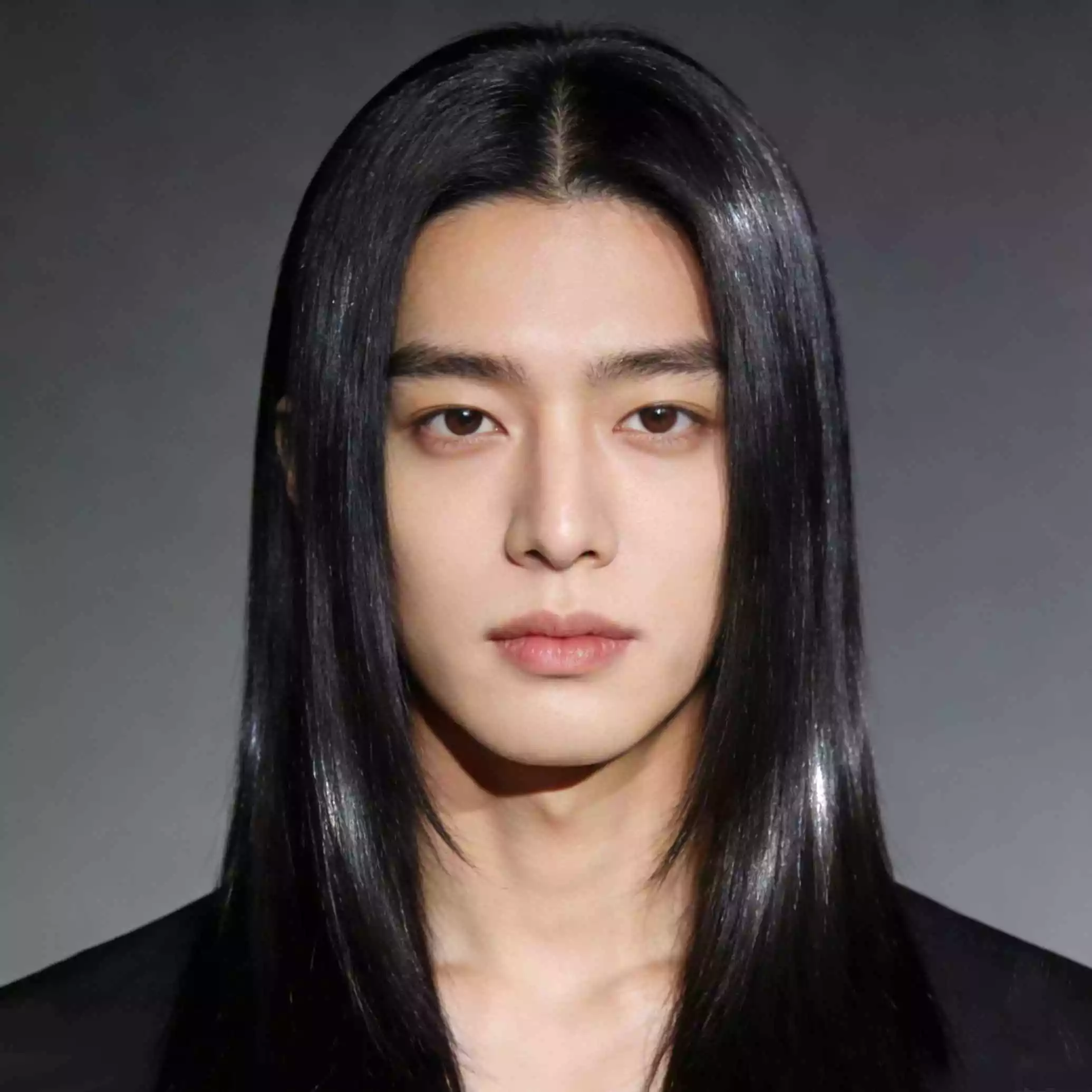 Asian men sleek straight long hair — one-length look with clean ends and natural shine