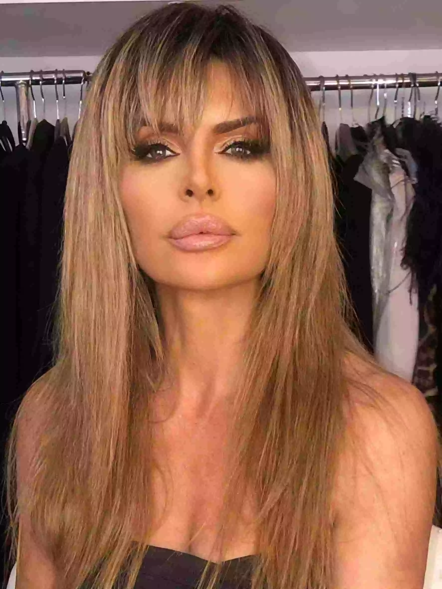 lisa rinna with long hair