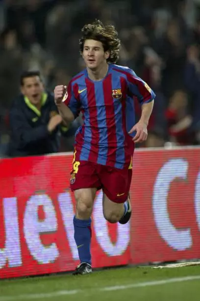 Messi young Barcelona shaggy long hair